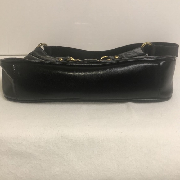 WILSON’S LEATHER black small shoulder bag. Gold chain link in front. Super cute. - Picture 5 of 9